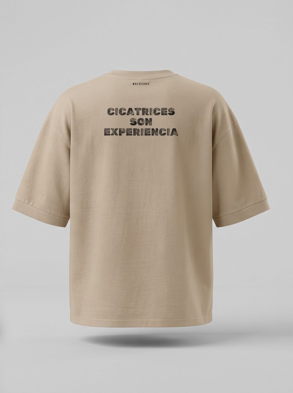 Playera arena con frase vintage