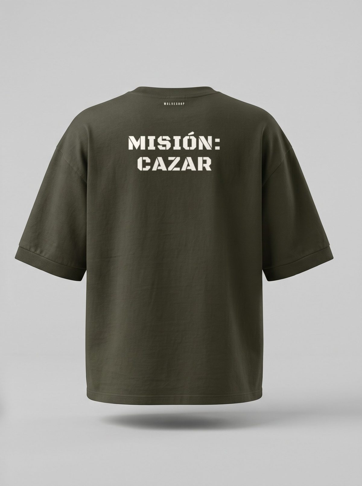 Playera olivo con frase estilo táctico